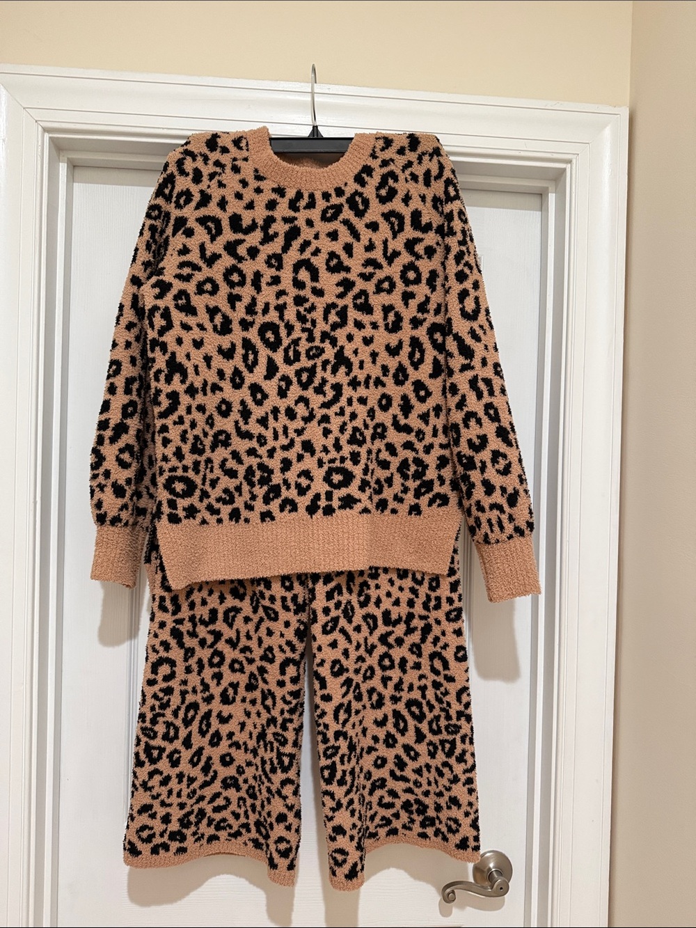 Joyspun Cozy Leopard Women’s Lounge Set